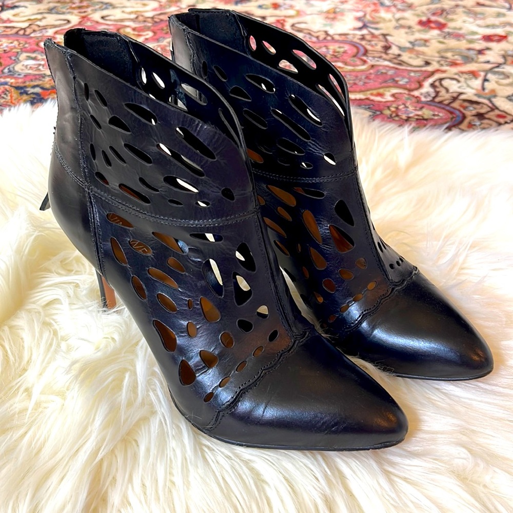Black Nine West Laser-Cut Bootie - Picture 1 of 10